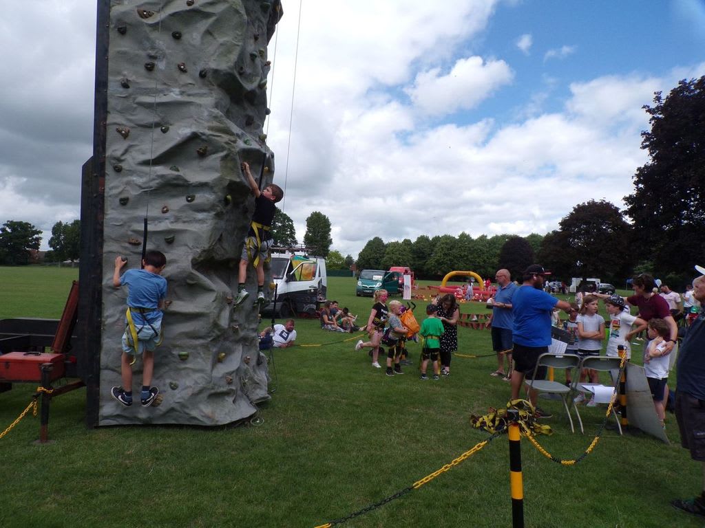 OPA Playday climbing wall qmwp7p